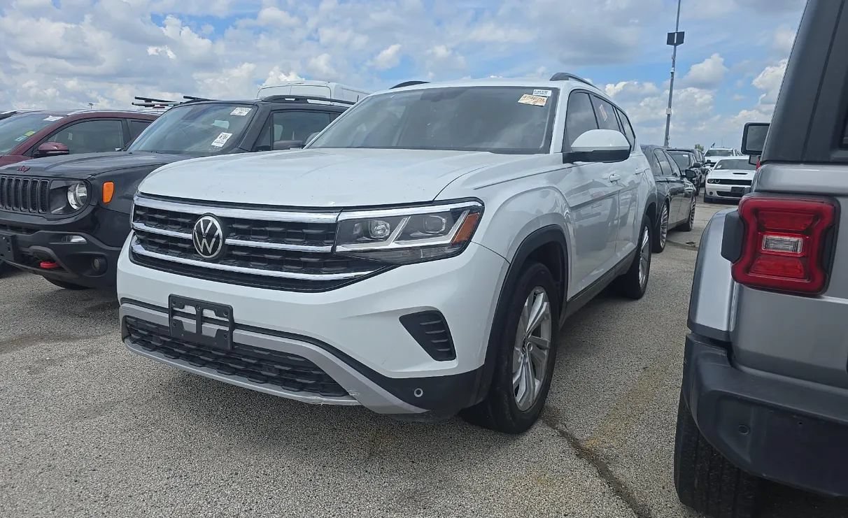 Used 2021 Volkswagen Atlas SE FWD image 1