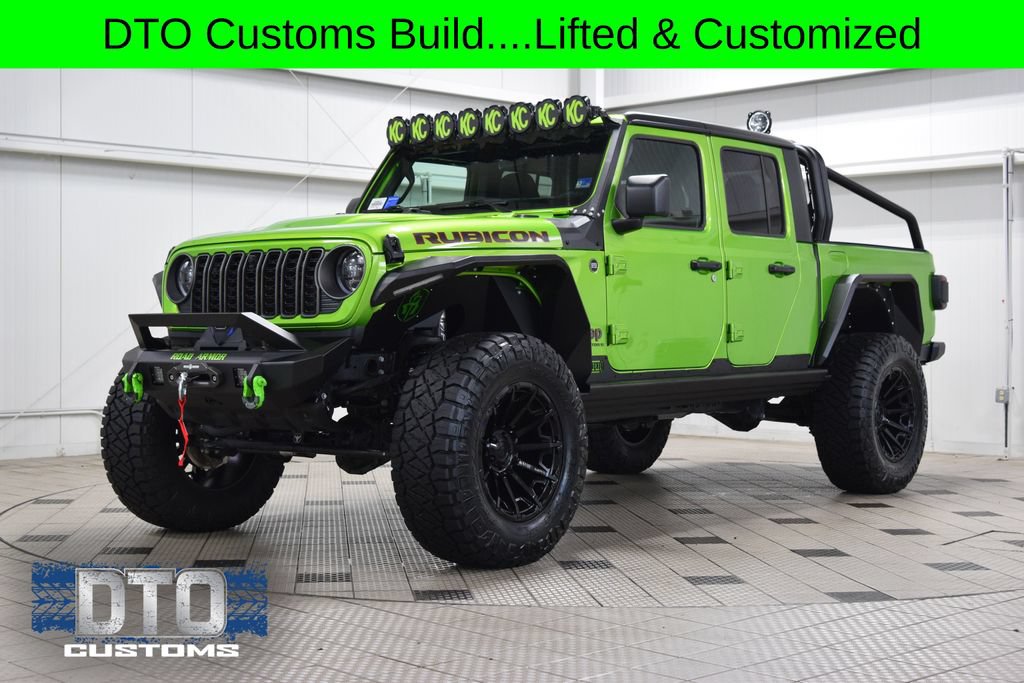 Used 2025 Jeep Gladiator Rubicon w/ Safety Group AWD/4WD image 3