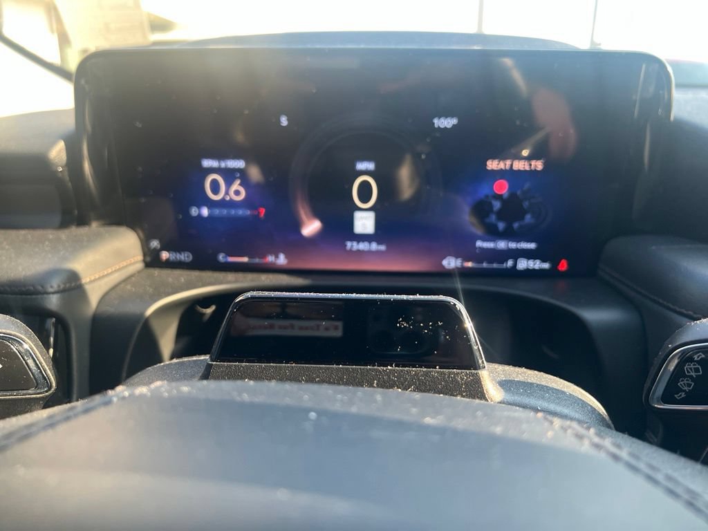 Used 2026 Lincoln Aviator AWD image 12