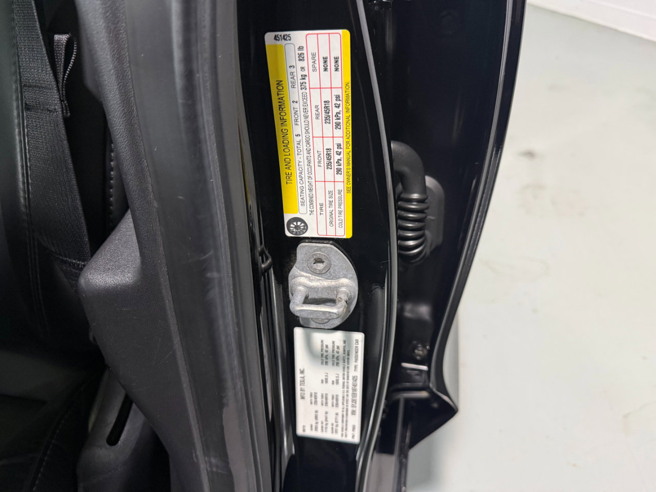 Used 2019 Tesla Model 3 Long Range image 29