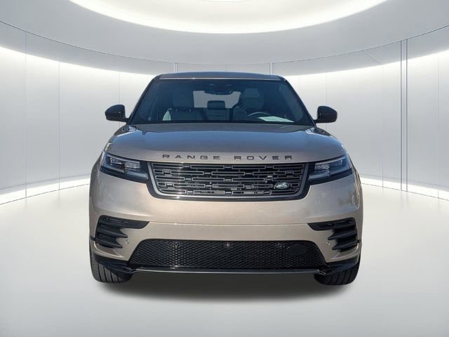 Used 2026 Land Rover Range Rover Velar Dynamic SE AWD/4WD image 3