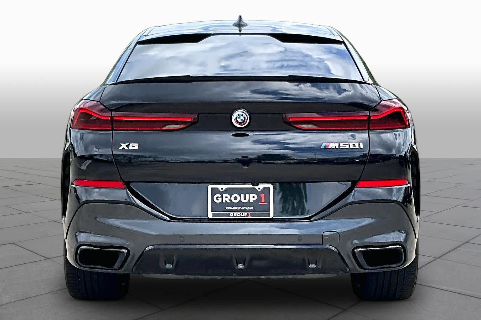 Used 2022 BMW X6 M50i w/ Executive Package AWD/4WD image 5