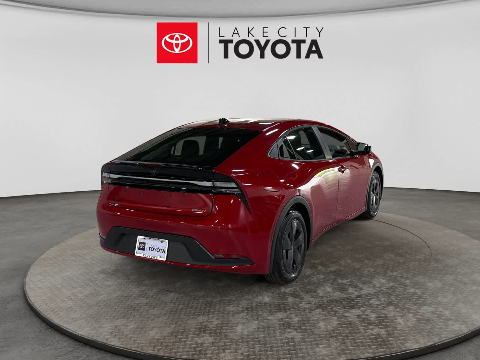 New 2026 Toyota Prius Plug-In Hybrid FWD image 6