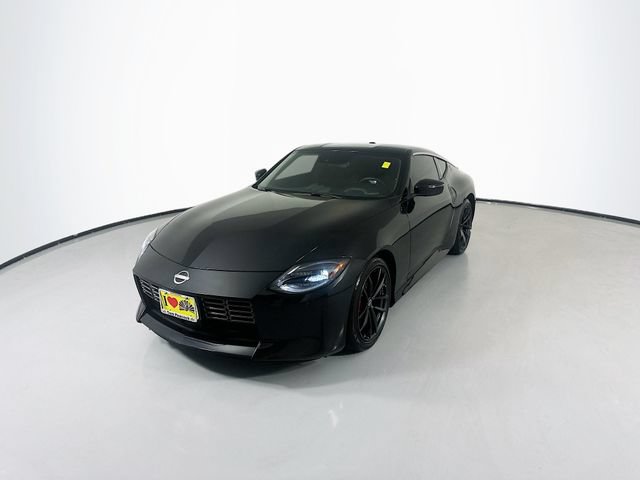Certified 2025 Nissan Z Performance w/ Floor Mat Package RWD image 5