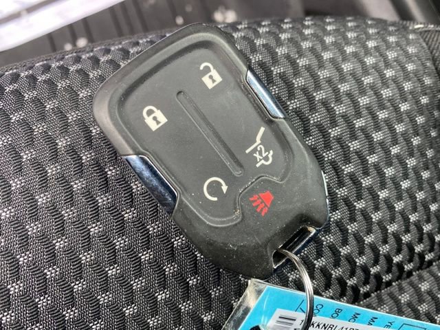 Certified 2023 GMC Acadia SLE w/ Driver Convenience Package image 25