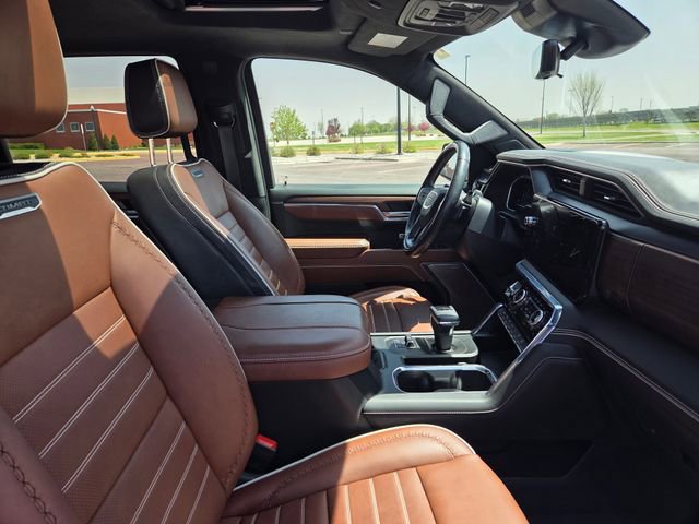 Used 2024 GMC Sierra 1500 Denali Ultimate AWD/4WD image 32
