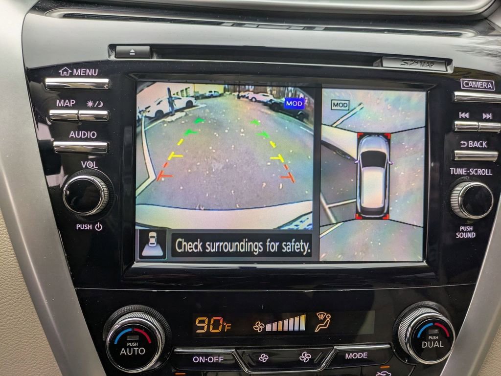 Used 2018 Nissan Murano Platinum image 17