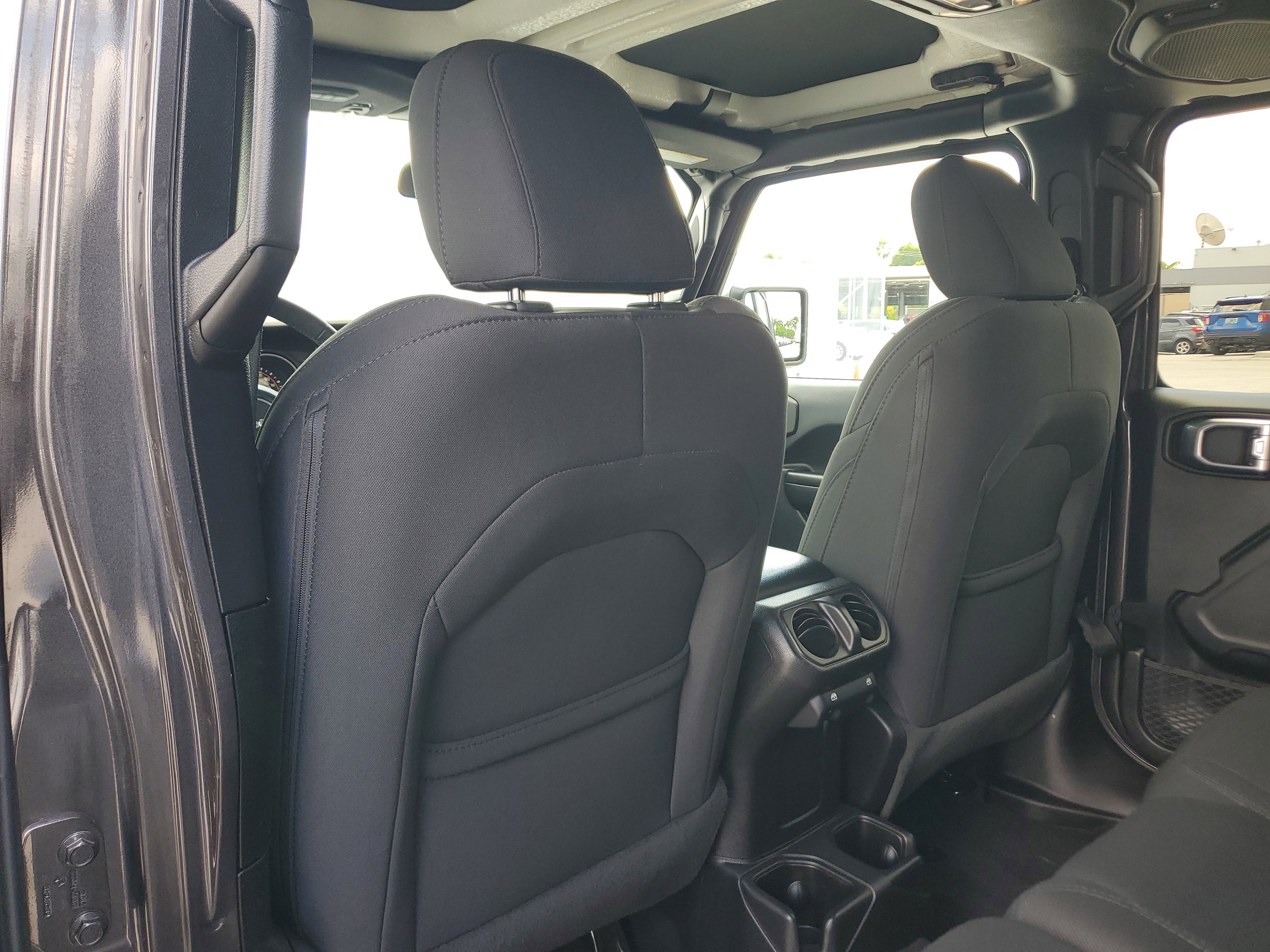 Used 2020 Jeep Wrangler Unlimited Sport image 13