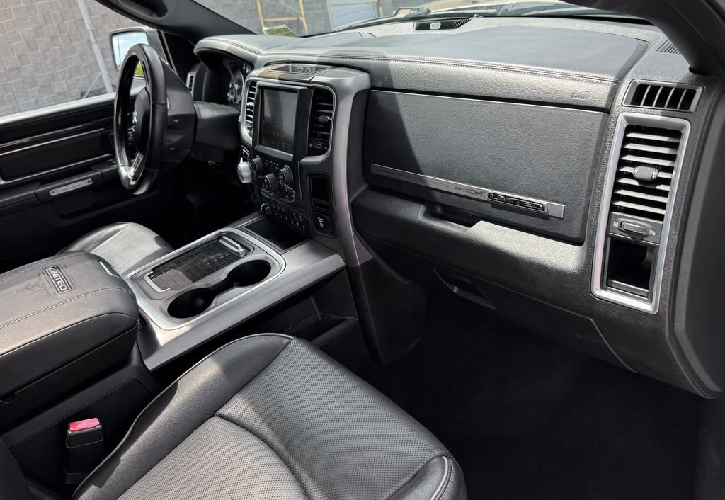 Used 2017 RAM 1500 Limited AWD/4WD image 31