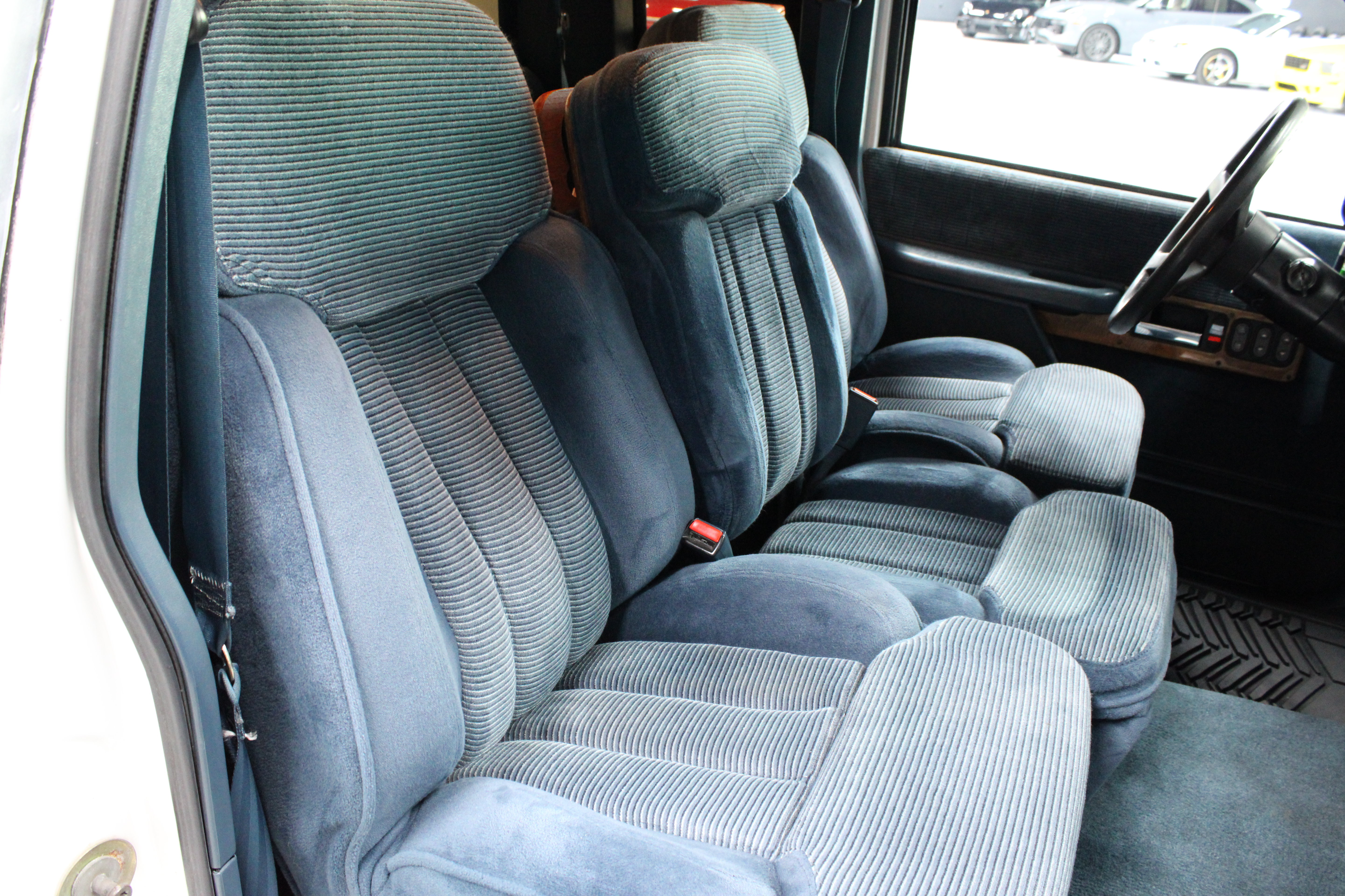 Used 1990 Chevrolet Silverado 1500 2WD Extended Cab image 16