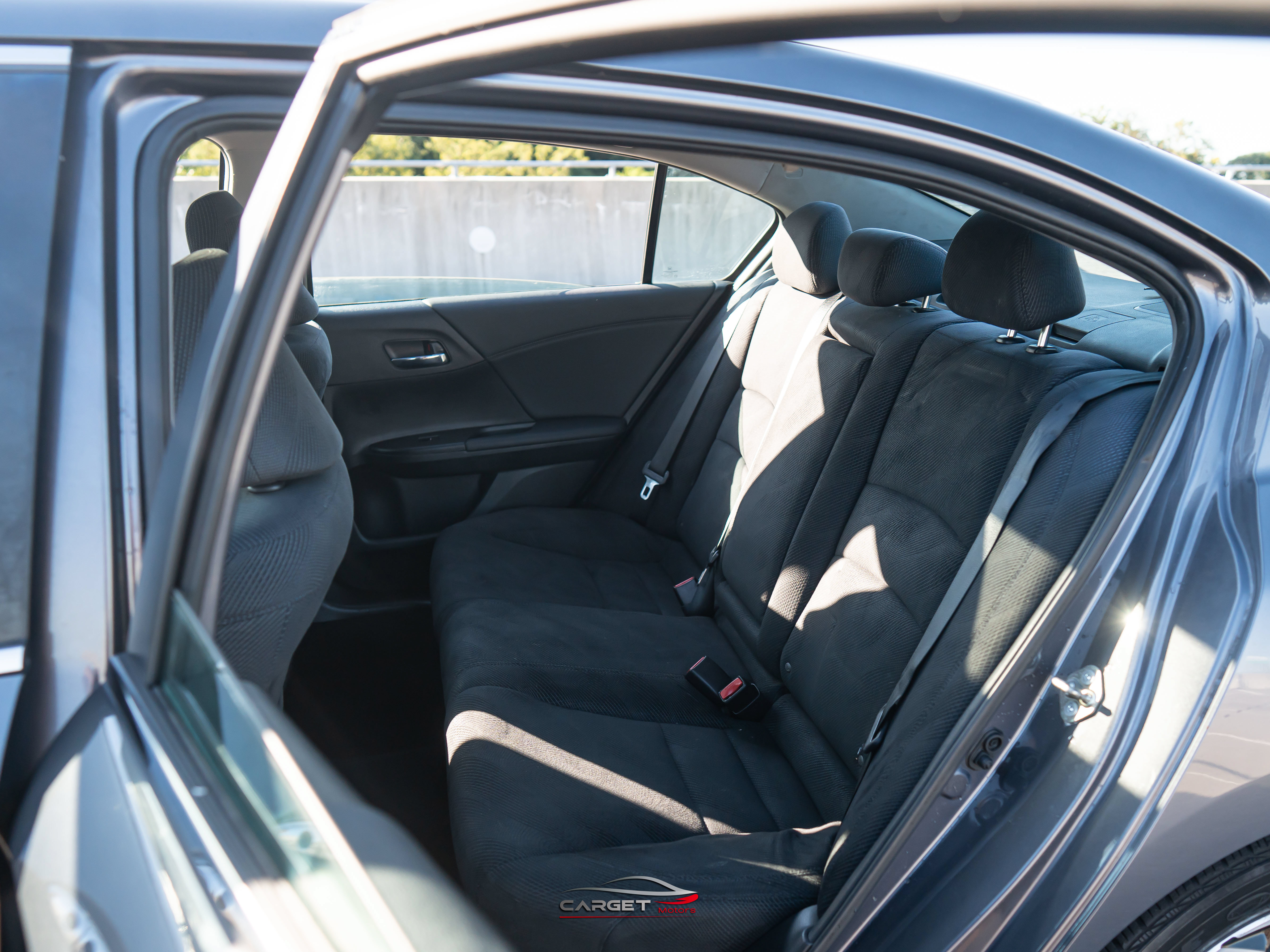 Used 2017 Honda Accord EX image 18
