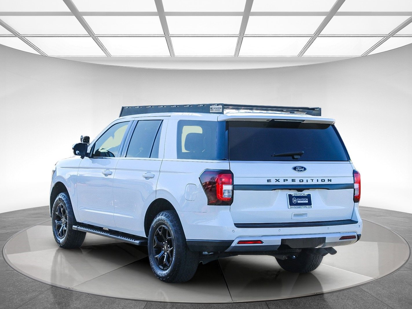 Used 2024 Ford Expedition Timberline image 2
