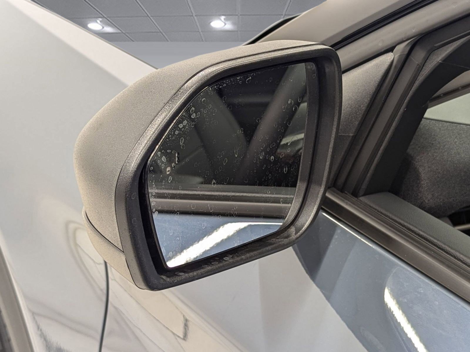 New 2026 Ford Explorer Active w/ Active Comfort Package image 38