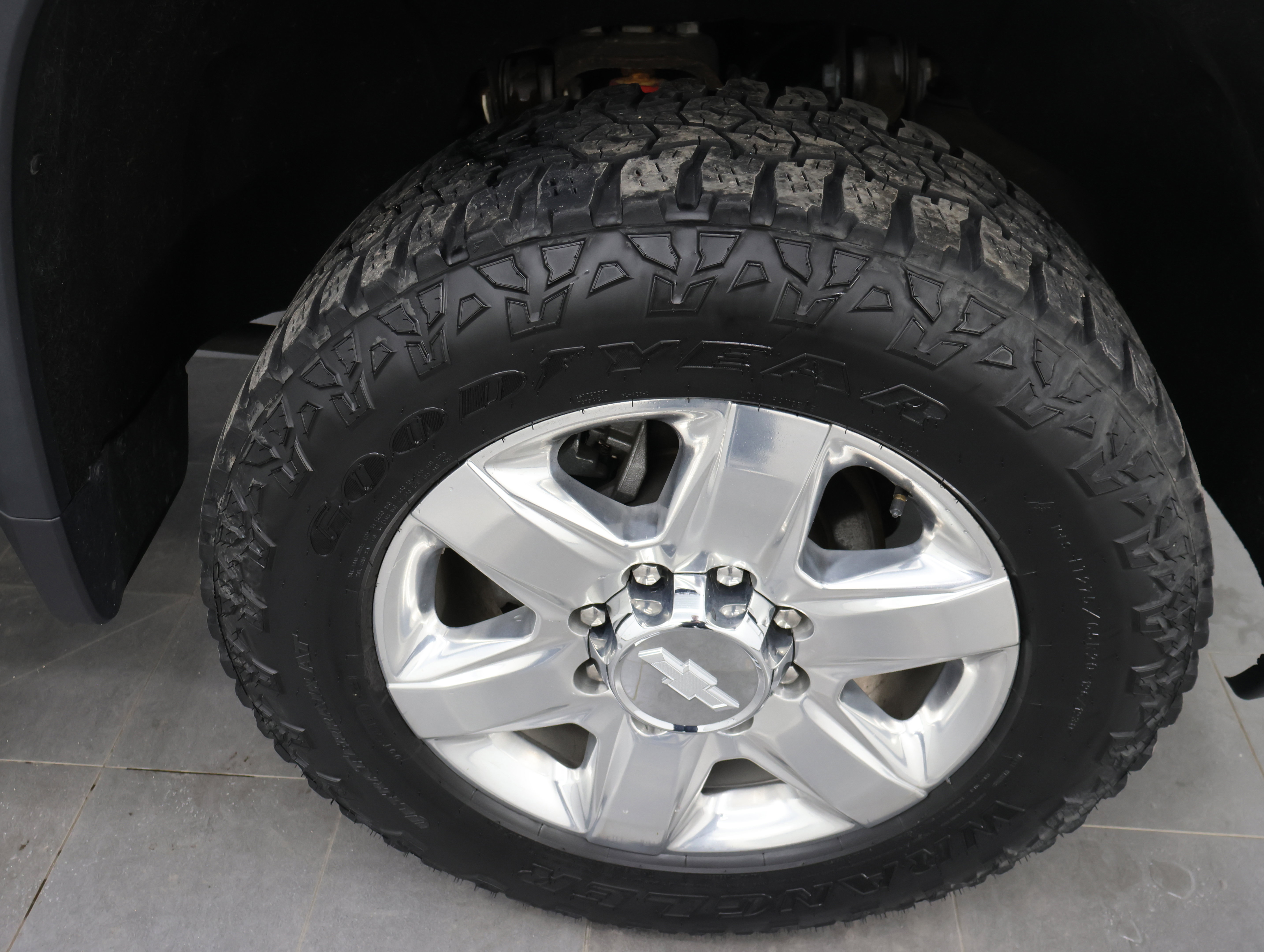 Used 2020 Chevrolet Silverado 3500 LTZ w/ LTZ Plus Package AWD/4WD image 3