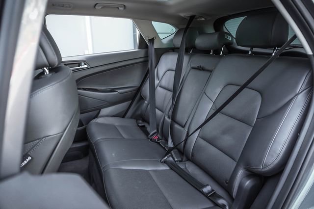 Used 2016 Hyundai Tucson Limited w/ Option Group 03 FWD image 18
