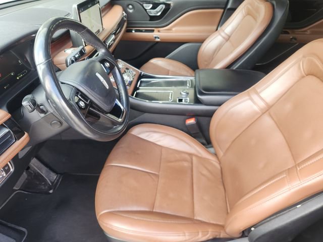 Used 2022 Lincoln Aviator Reserve w/ Elements Package Plus AWD/4WD image 13