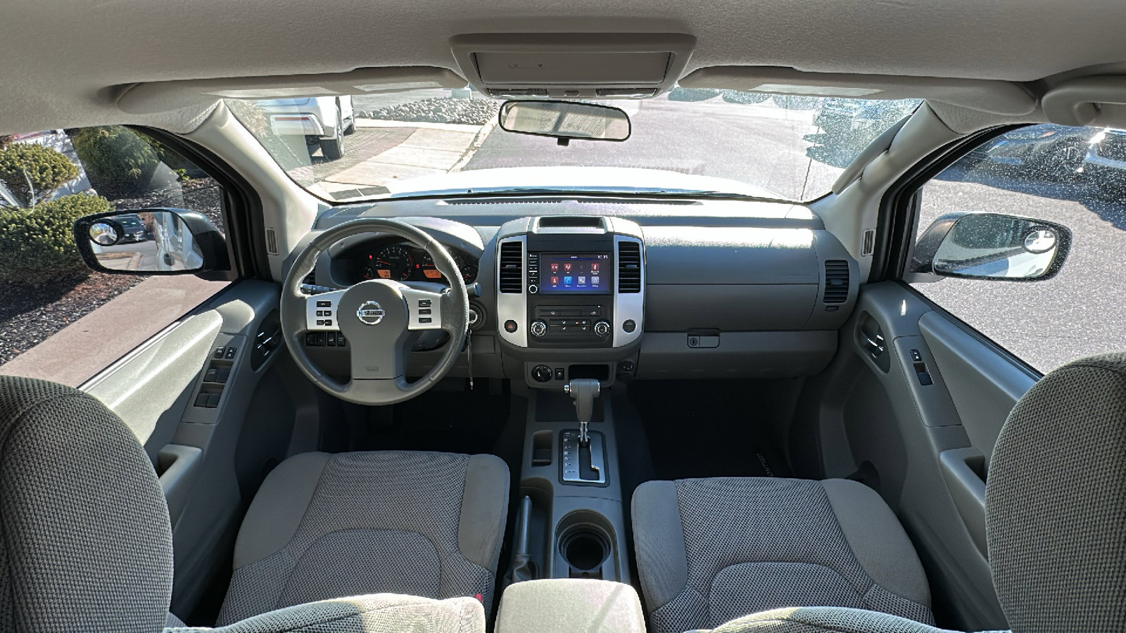 Certified 2019 Nissan Frontier SV image 27