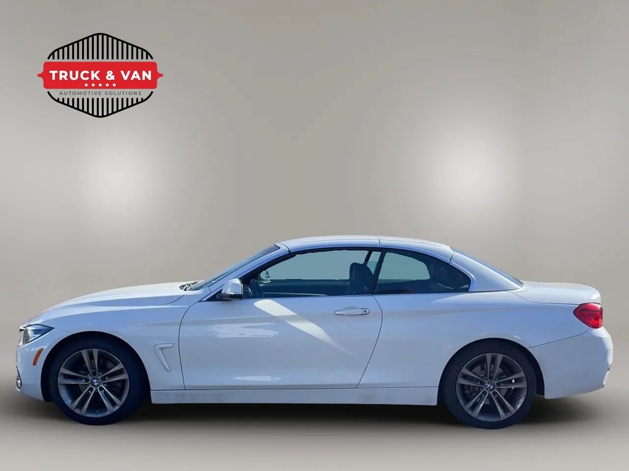 Used 2018 BMW 430i Convertible RWD image 3