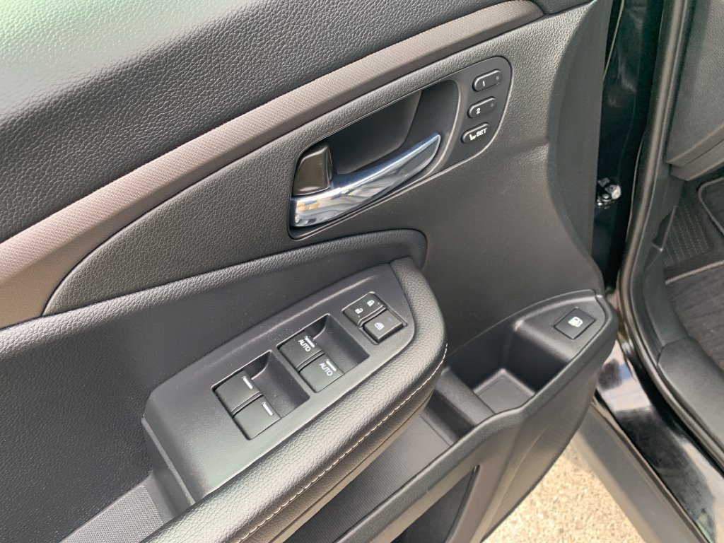 Used 2025 Honda Ridgeline RTL image 11