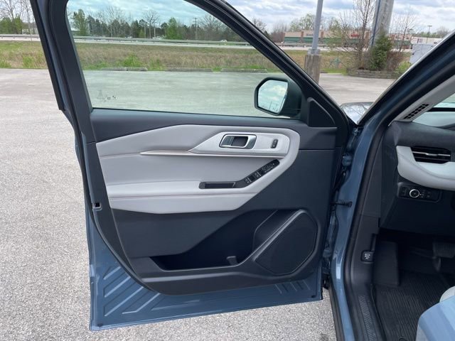 New 2026 Ford Explorer Active image 19