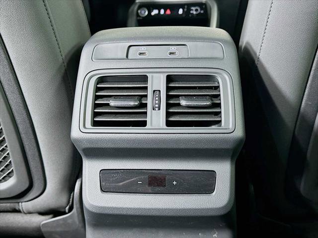 Certified 2025 Audi Q5 Premium Plus w/ Premium Plus image 23