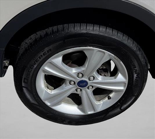 Used 2015 Ford Escape SE w/ Equipment Group 201A AWD/4WD image 9
