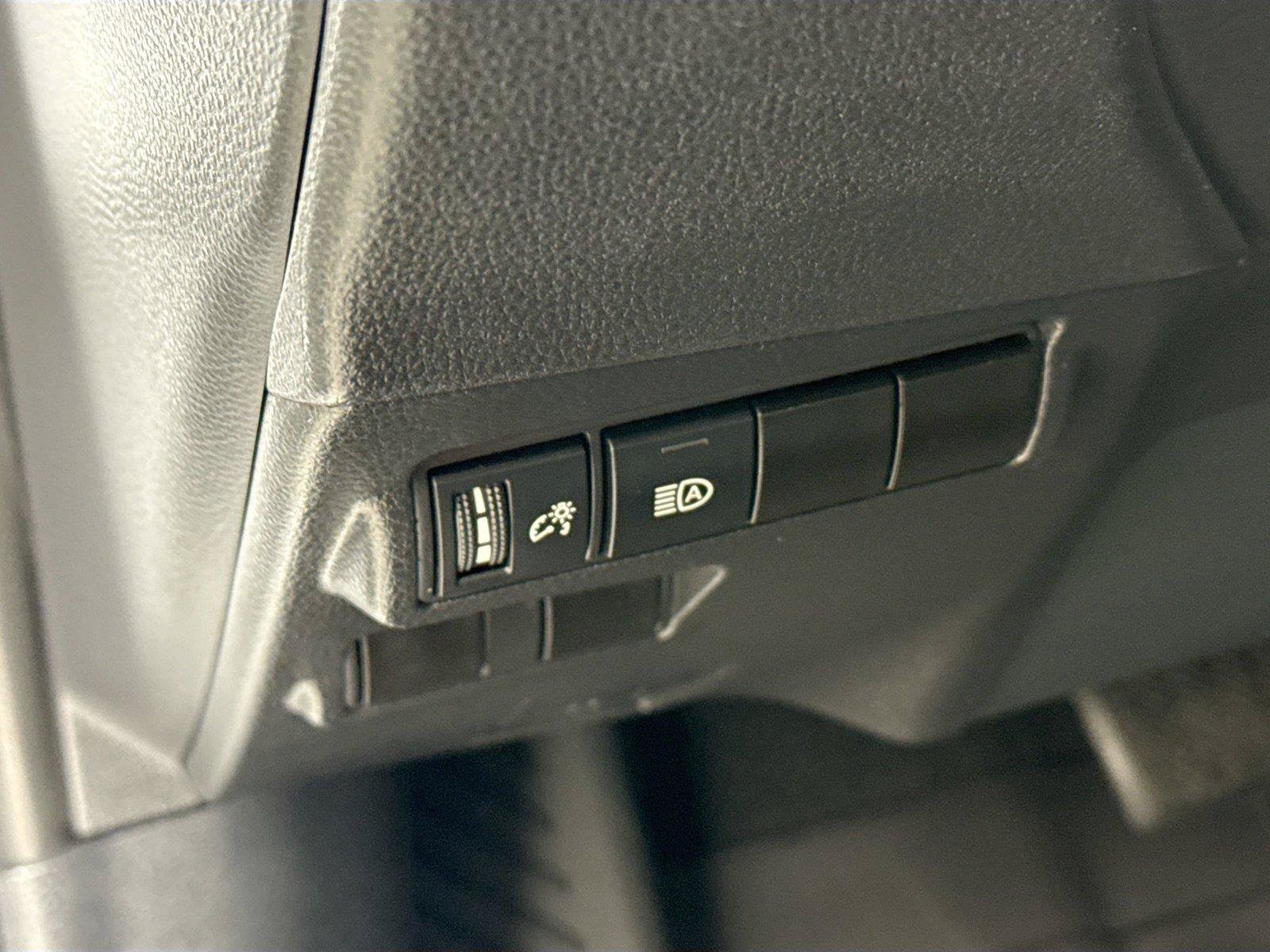 Certified 2025 Toyota Corolla Cross XLE AWD/4WD image 16