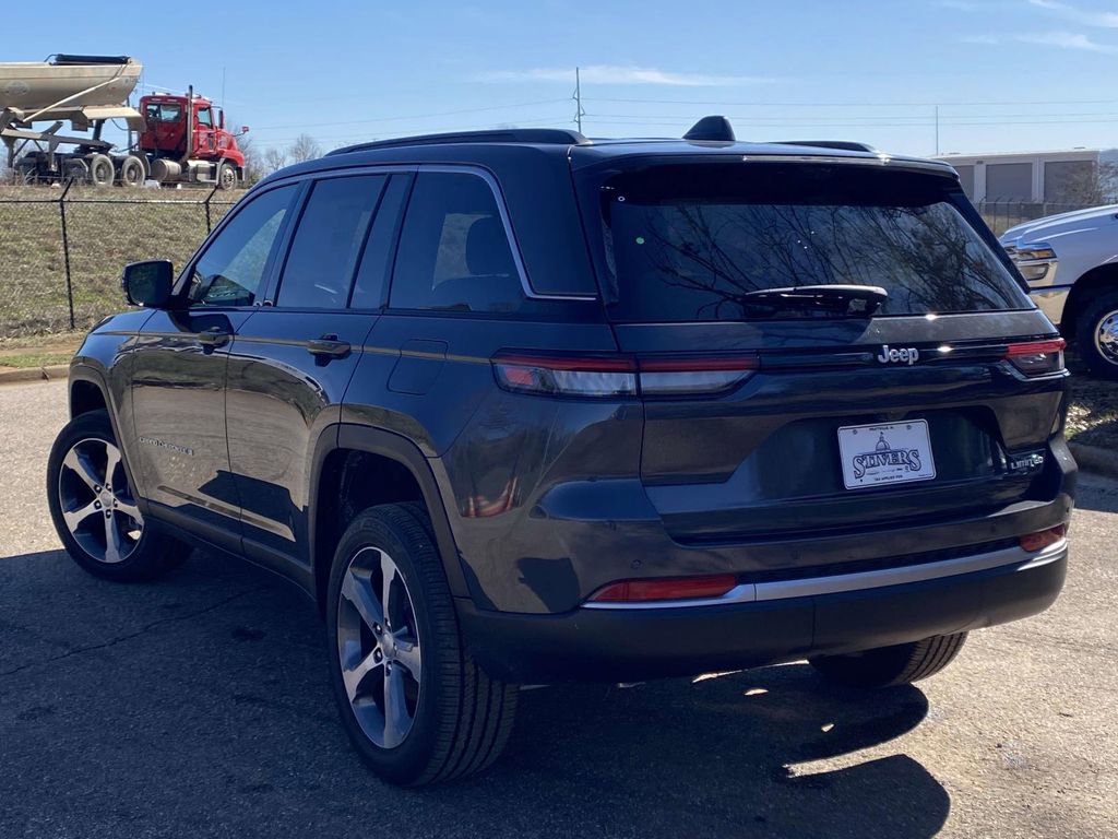 New 2026 Jeep Grand Cherokee Limited w/ Luxury Tech Group II image 4