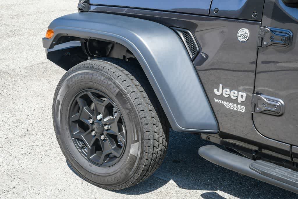 Used 2020 Jeep Wrangler Sport AWD/4WD image 11
