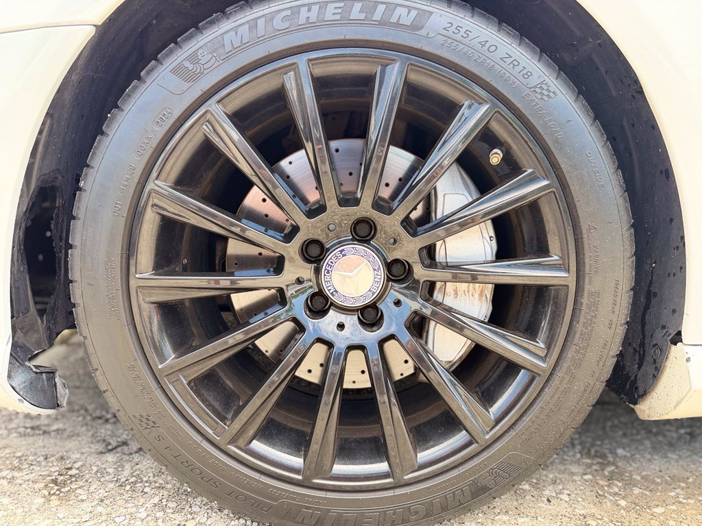 Used 2013 Mercedes-Benz SL 550 image 10