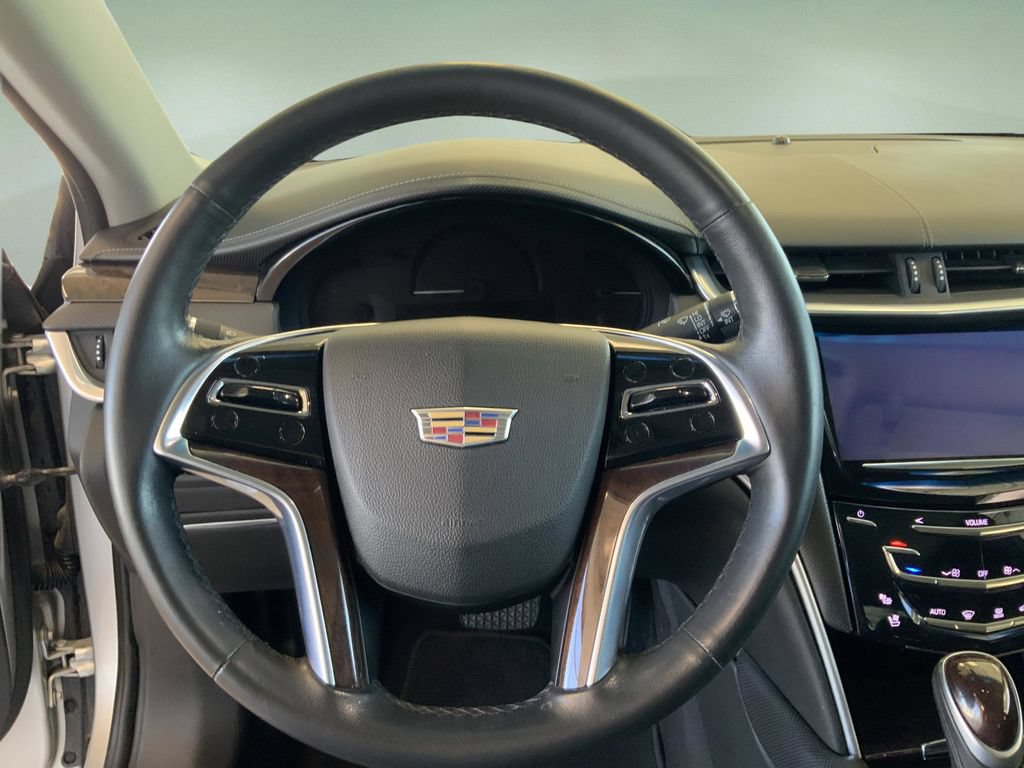 Used 2016 Cadillac XTS Luxury FWD image 15
