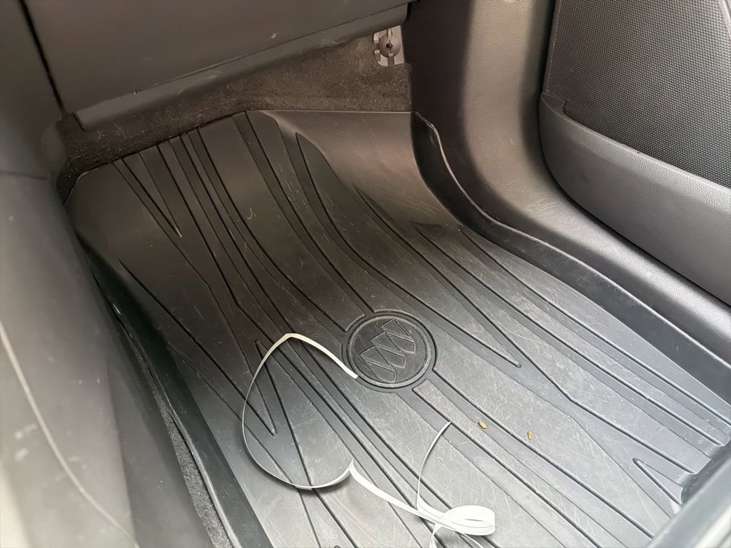 Used 2020 Buick Encore Preferred image 22