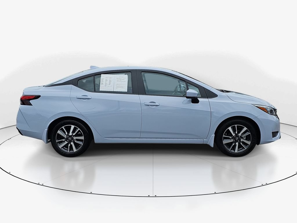 Used 2025 Nissan Versa SV w/ Trunk Package FWD image 5
