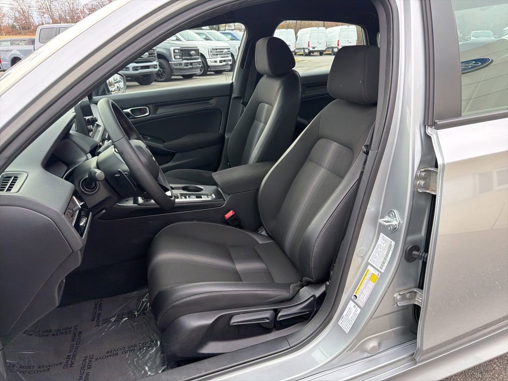 Used 2025 Honda Civic Sport image 9