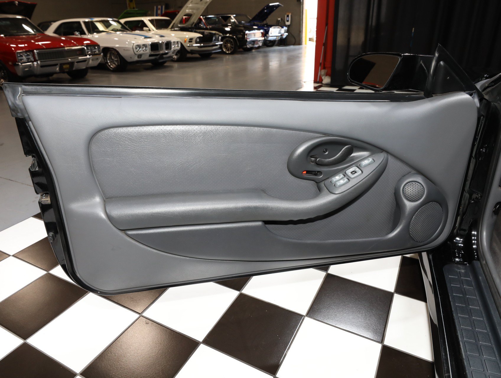 Used 1999 Pontiac Firebird Trans Am RWD image 56