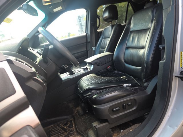 Used 2013 Ford Explorer XLT AWD/4WD image 22
