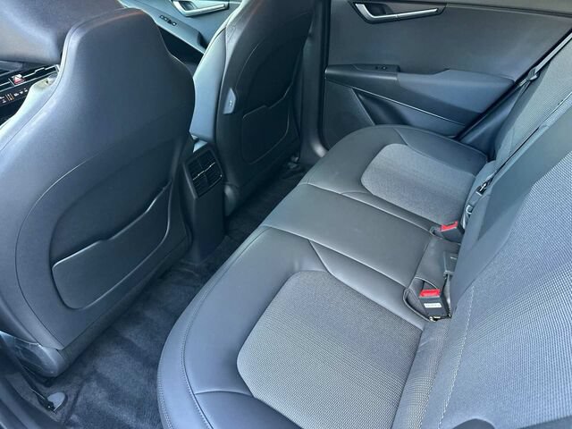 Used 2023 Kia Niro Wind FWD image 14
