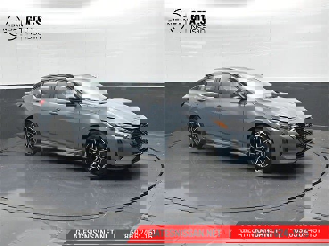 New 2025 Nissan Sentra SR
