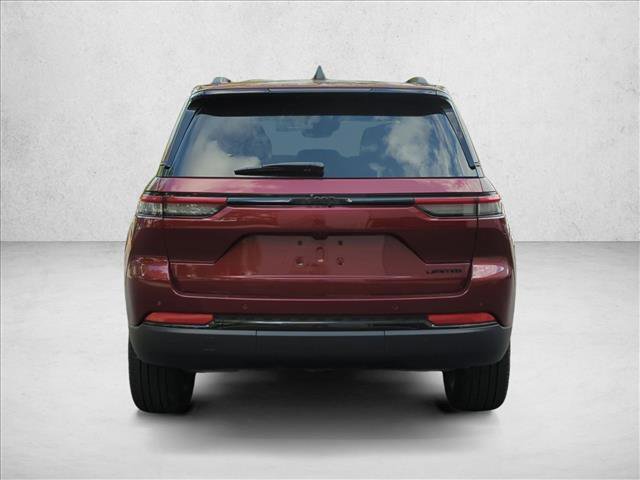 Used 2025 Jeep Grand Cherokee Limited w/ Black Appearance Package image 6