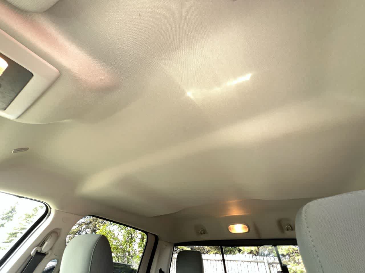 Used 2019 RAM 1500 Classic SLT AWD/4WD image 22