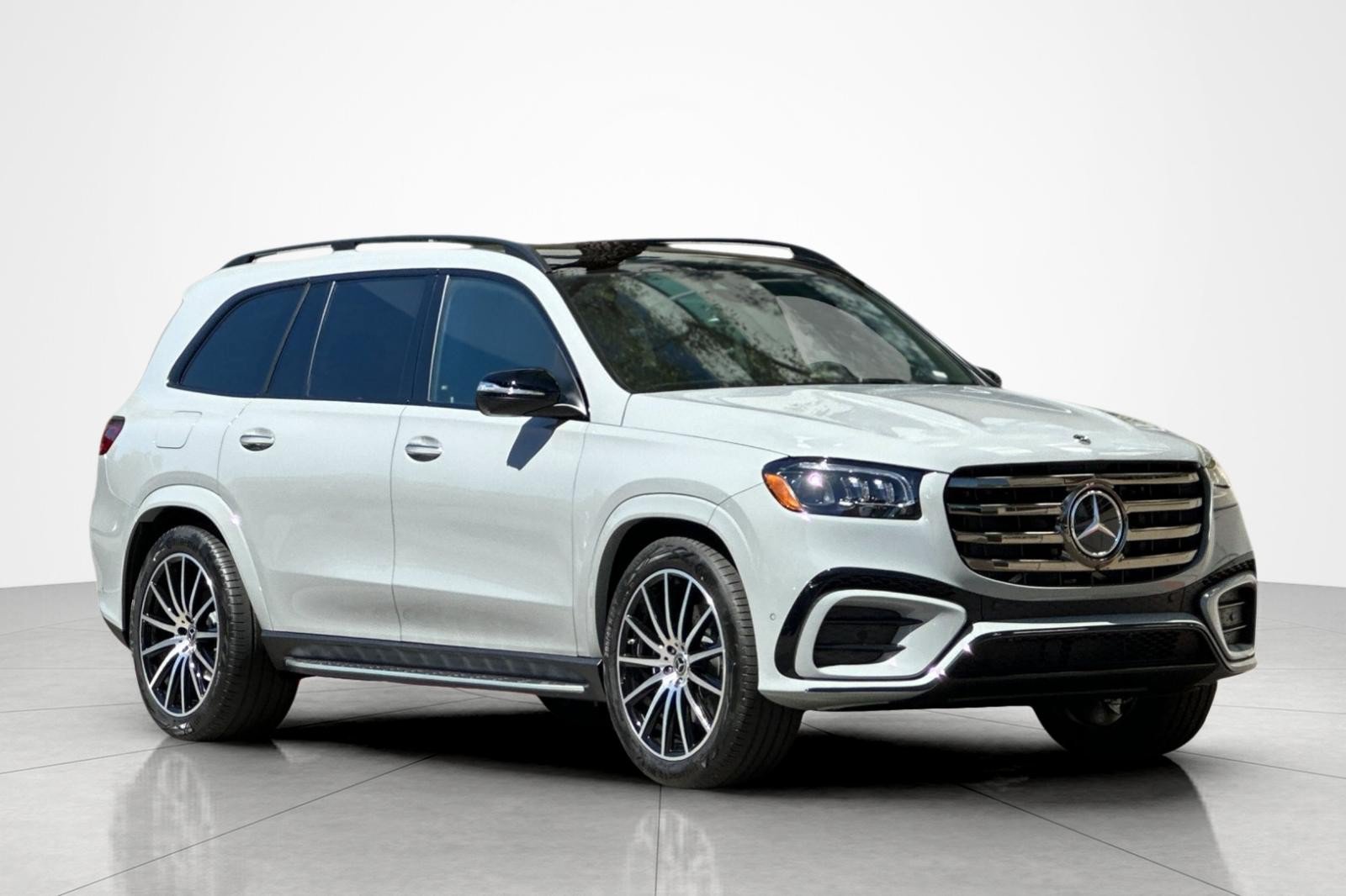 New 2026 Mercedes-Benz GLS 450 4MATIC image 7
