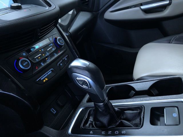 Used 2019 Ford Escape SEL w/ SEL Sport Appearance Package image 29