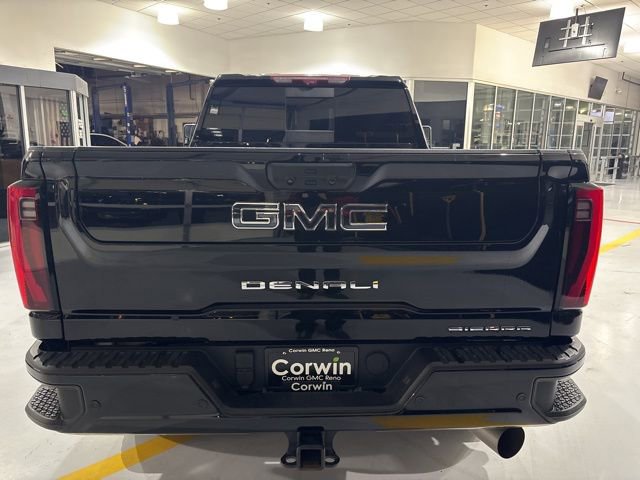 Used 2024 GMC Sierra 2500 Denali Ultimate image 5