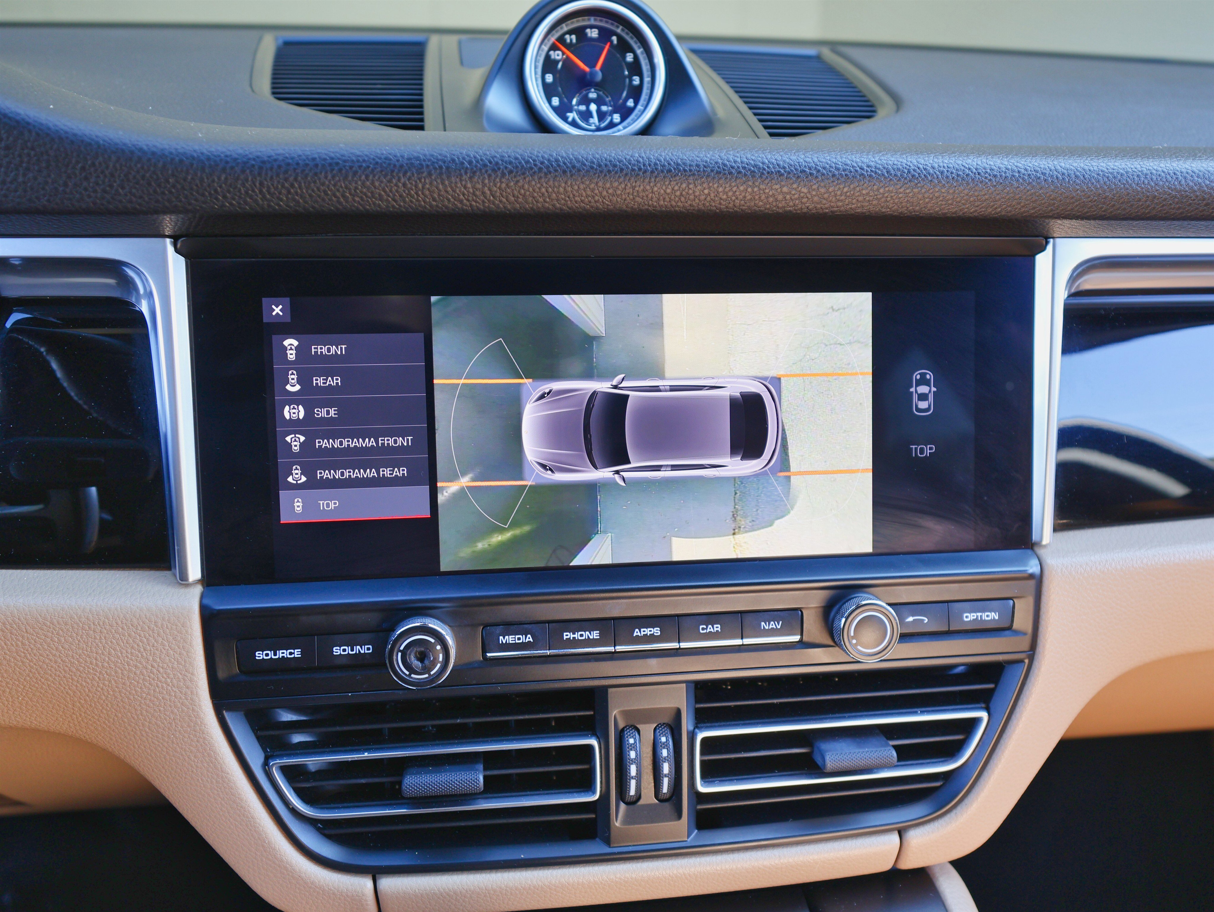 Used 2021 Porsche Macan S image 35