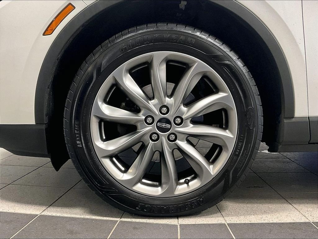 Used 2020 Lincoln Corsair AWD w/ Premium Package image 7