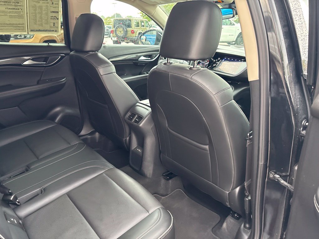 Used 2023 Buick Envision Essence FWD image 20