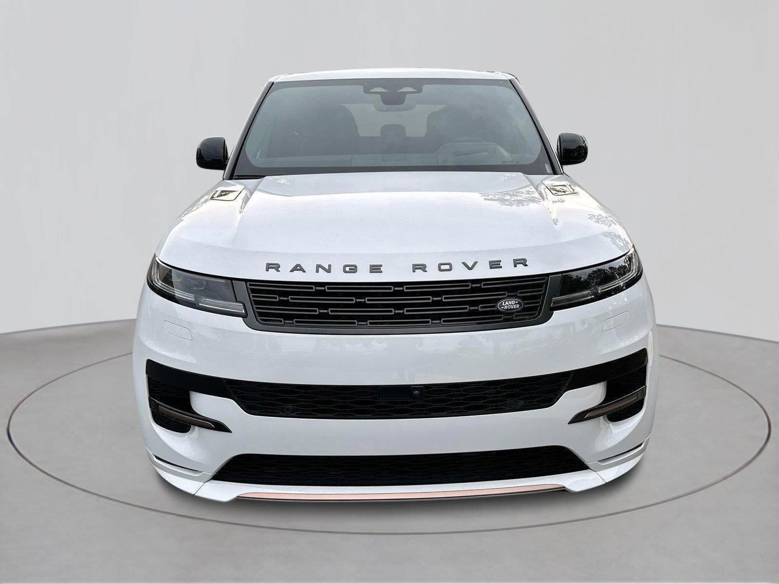 New 2025 Land Rover Range Rover Sport Dynamic SE image 2