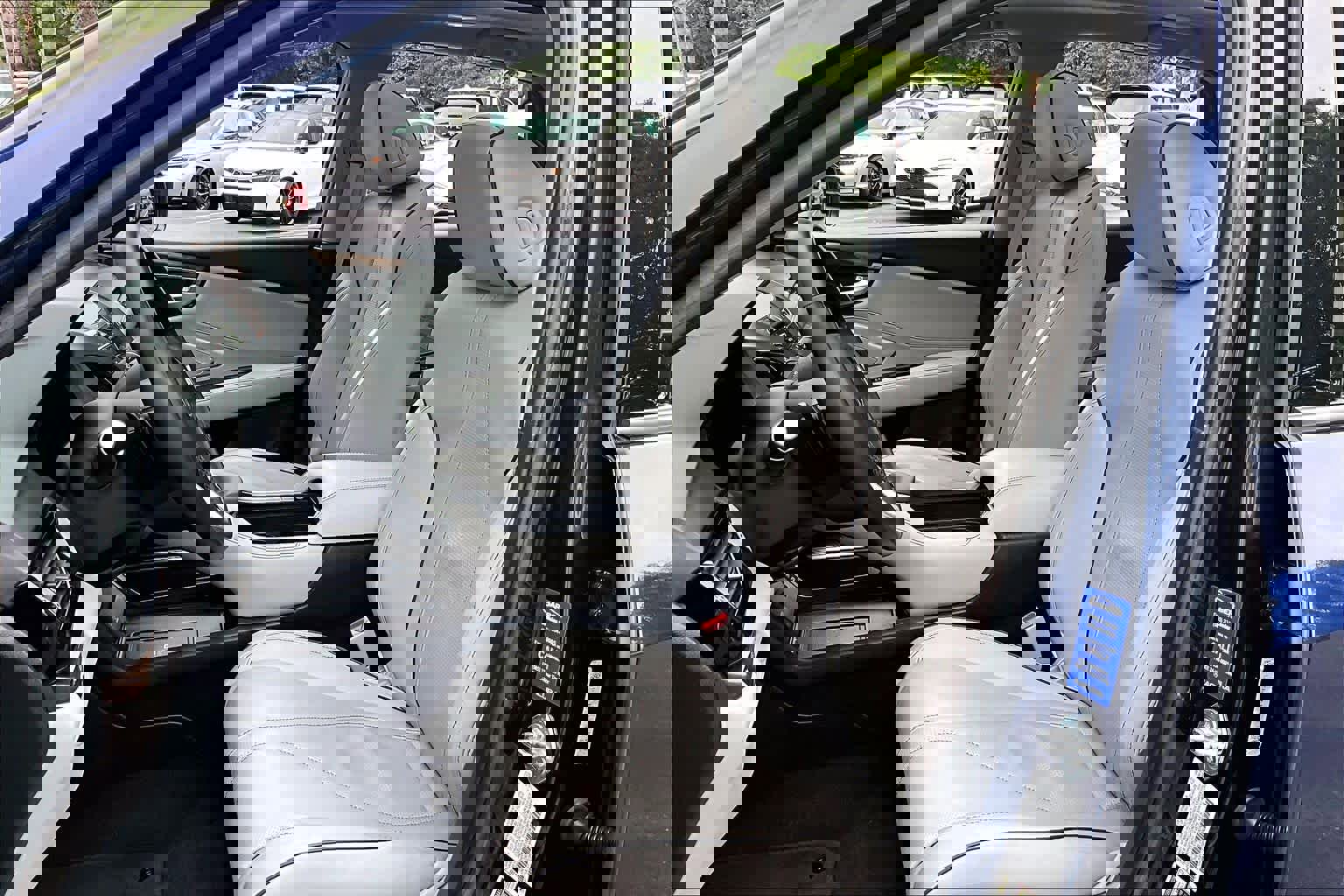 Used 2023 Acura RDX AWD w/ Advance Package image 8