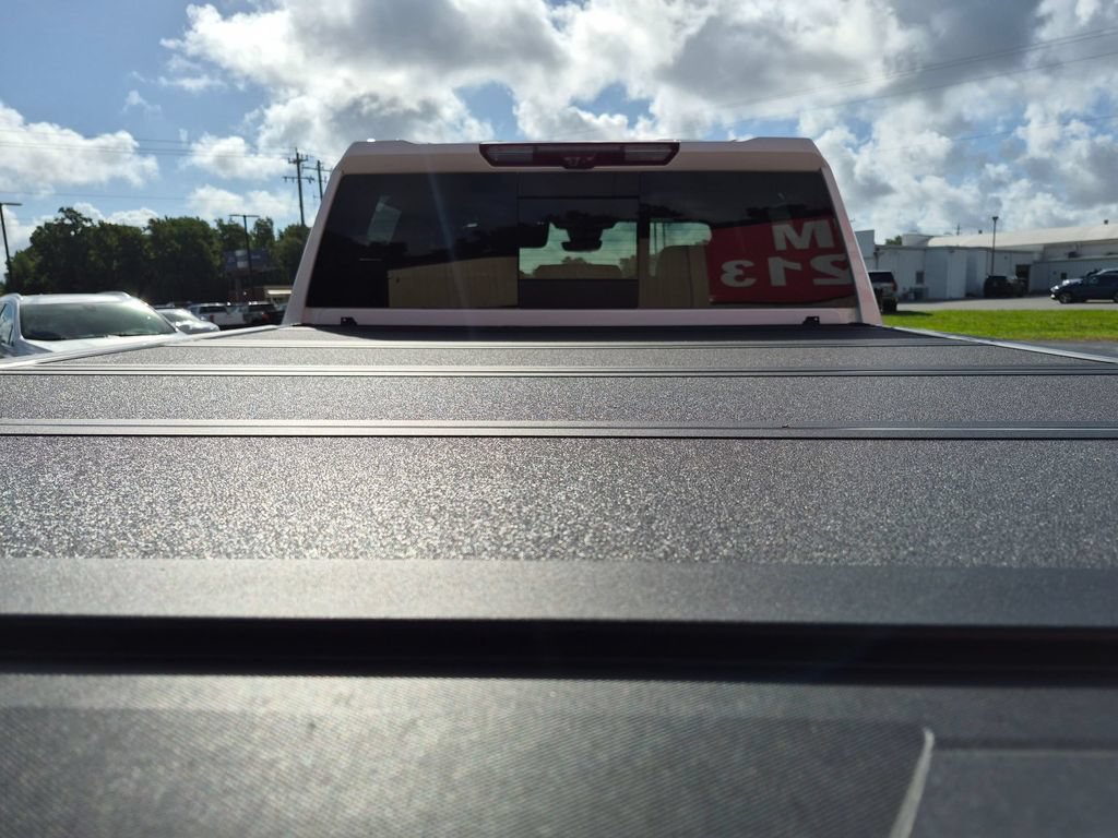 Used 2025 Chevrolet Silverado 2500 LTZ w/ LTZ Convenience Package AWD/4WD image 26