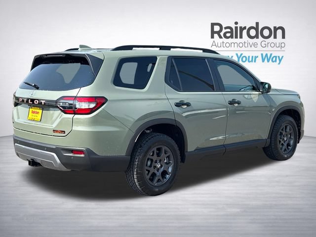 Used 2026 Honda Pilot TrailSport image 7